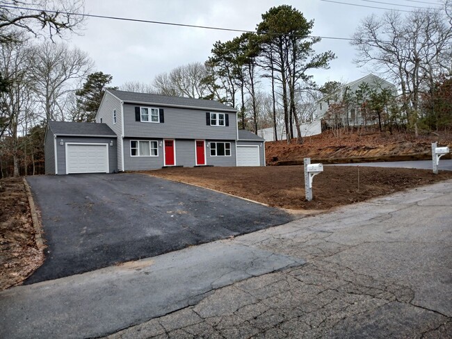 property at 5-7 Ronda Ln