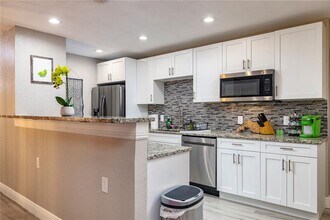 113 W Adalee St in Tampa, FL - Building Photo - Building Photo