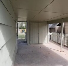 1616 Adkins Dr in Harlingen, TX - Building Photo - Building Photo