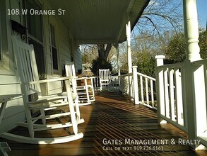 108 W Orange St in Hillsborough, NC - Building Photo - Building Photo