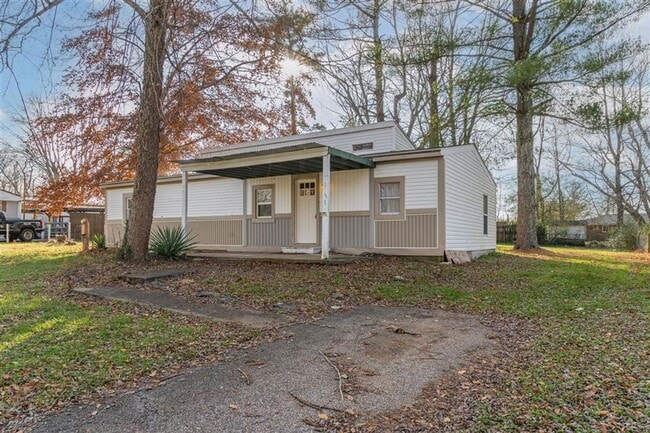 property at 670 Mount Olivet Rd