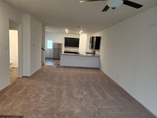 18412 Speculator Ln in Elgin, TX - Building Photo - Building Photo
