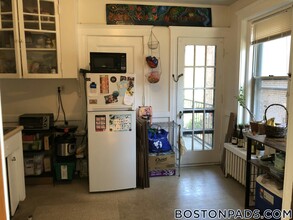 14 Lakeville Rd in Boston, MA - Building Photo - Building Photo