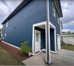 295 Northside Dr in Athens, GA - Building Photo - Building Photo