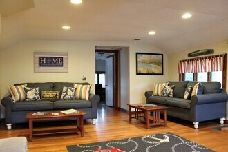 237 Lake Shore Dr S in Maryland, NY - Building Photo - Building Photo