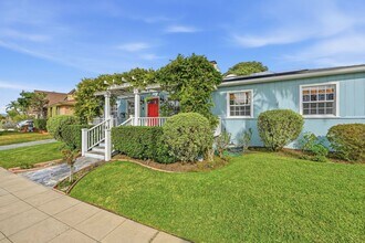 3421 Buena Vista St in San Diego, CA - Building Photo - Building Photo