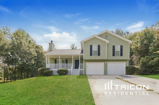 property at 1693 Bismarck Cir