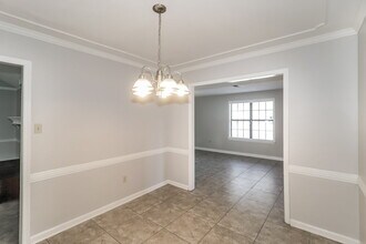 6610 Shaker Ln in Memphis, TN - Building Photo - Building Photo