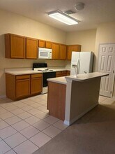 319 Sand Ridge Dr in Davenport, FL - Building Photo - Building Photo