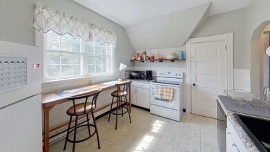 25 Williams St in Easton, MA - Building Photo - Building Photo