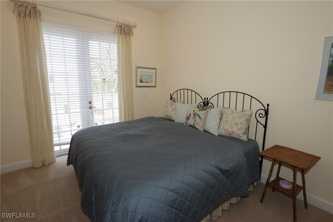 9616 Cypress Hammock Cir in Bonita Springs, FL - Building Photo