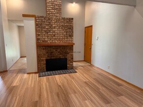 2930 Tulip St in Eugene, OR - Building Photo - Building Photo
