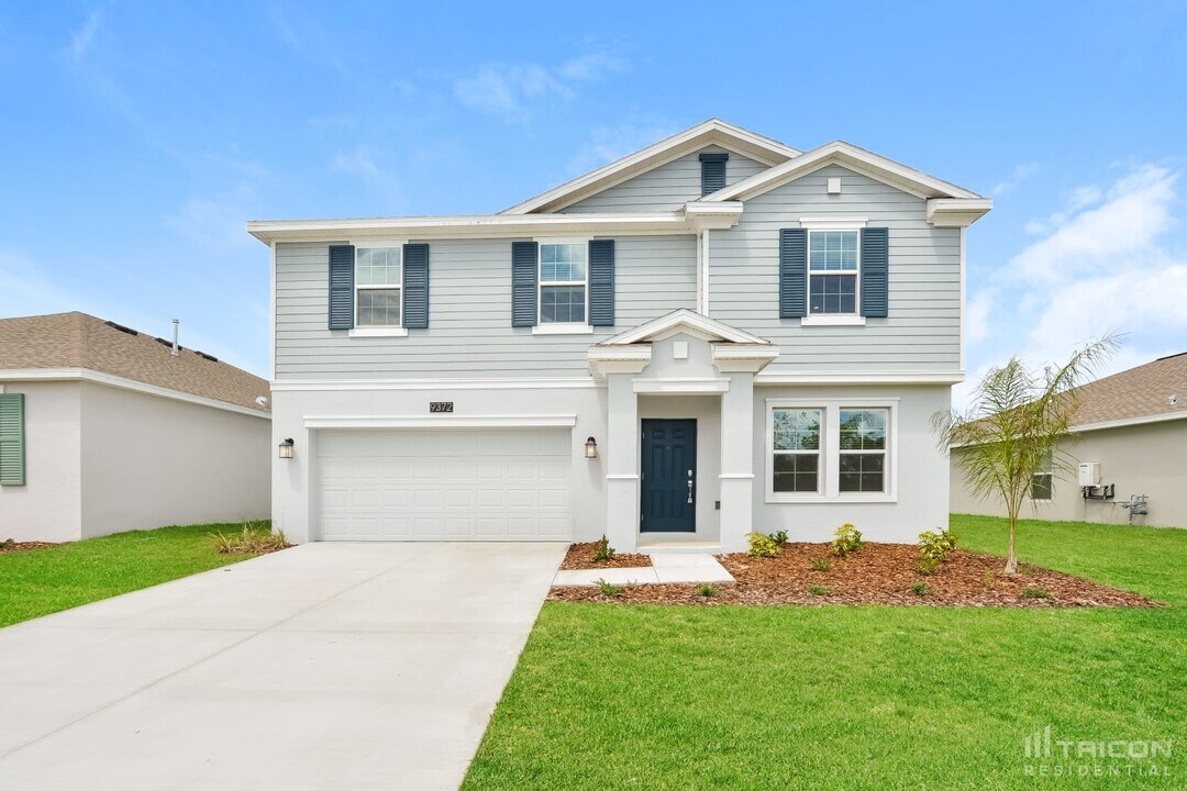 9372 Revere Ave in Leesburg, FL - Building Photo
