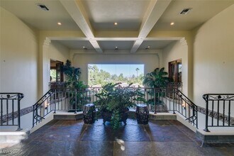 549 Regents Gate Dr in Henderson, NV - Building Photo - Building Photo