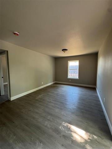 property at 614 Londonderry Ln