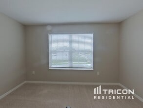29350 Fedora Cir in Brooksville, FL - Building Photo - Building Photo