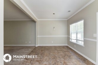 4746 Autumn Rose Trail in Oakwood, GA - Building Photo - Building Photo