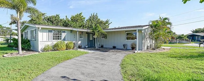 property at 146 Francis Dr NE