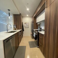 2615 Augustin-Cantin Rue in Montréal, QC - Building Photo - Building Photo