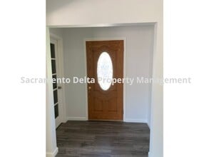 4714 Papaya Dr in Fair Oaks, CA - Building Photo - Building Photo