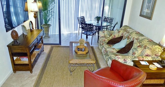 999 Anglers Cove, Unit H502 in Marco Island, FL - Building Photo - Building Photo