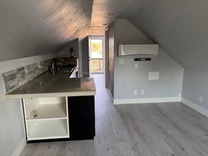 7101 Winding Way in Fair Oaks, CA - Building Photo - Building Photo