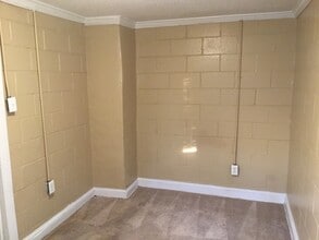 610 Roundtree St in New Bern, NC - Building Photo - Building Photo