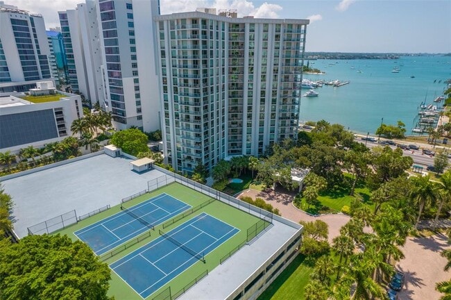 property at 1111 N Gulfstream Ave