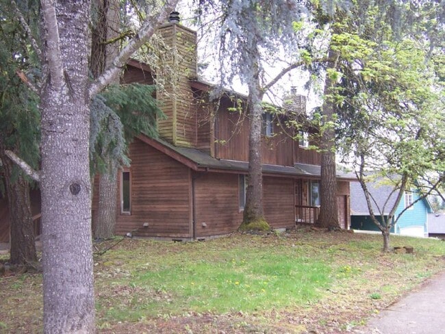 property at 884 S 69th St