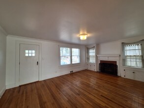 3811 Walker Ave in Greensboro, NC - Building Photo - Building Photo