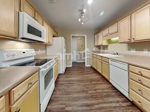 1956 Longburn Dr in Kernersville, NC - Building Photo - Building Photo