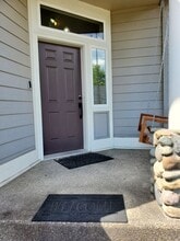 1021 200th St Ct E in Spanaway, WA - Building Photo - Building Photo