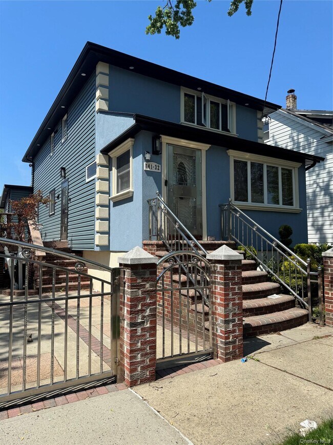141-33-141255 255th St in Queens, NY - Building Photo - Building Photo