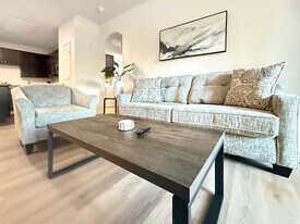 1890 Sweetbroom Cir in Lutz, FL - Building Photo