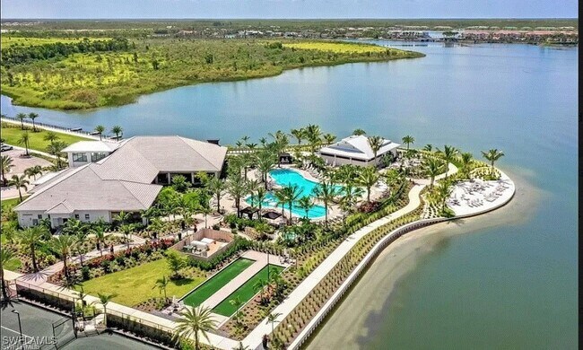 11913 Noveli Court in Ft. Myers, FL - Foto de edificio - Building Photo