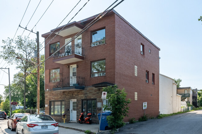 1167 Saint-Vallier Rue O in Québec, QC - Building Photo - Building Photo