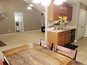 115 Silverberry Ct in Raeford, NC - Building Photo - Building Photo