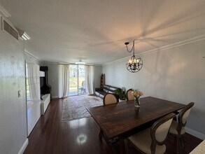 4500 NW 107th Ave in Doral, FL - Building Photo - Building Photo