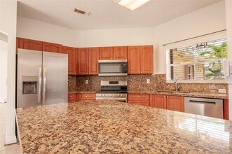 170 NW 207th Way in Pembroke Pines, FL - Building Photo - Building Photo