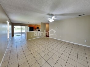 233 Southbridge Cir in Kissimmee, FL - Building Photo - Building Photo