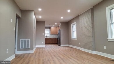 373 Bowman Rd in Front Royal, VA - Building Photo - Building Photo