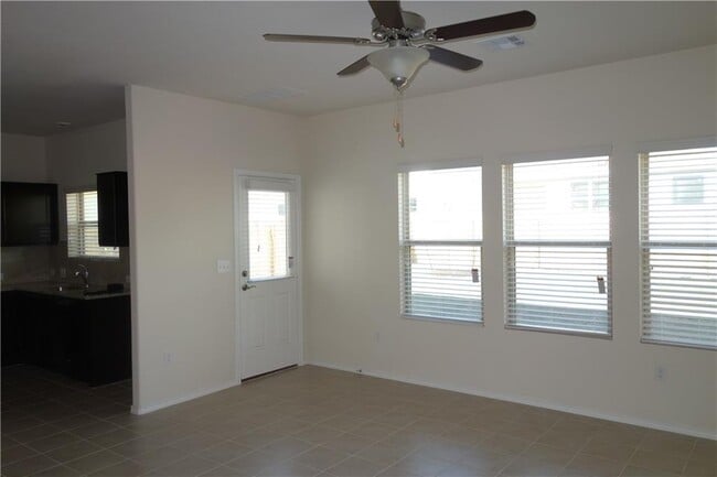 10201 Gertrudis Lp in Austin, TX - Building Photo - Building Photo