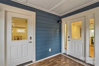 5 Elmore St in Asheville, NC - Building Photo - Building Photo