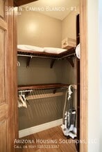 3900 N Camino Blanco in Tucson, AZ - Foto de edificio - Building Photo