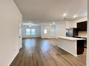 1137 Mallow Rd in Leander, TX - Building Photo - Building Photo