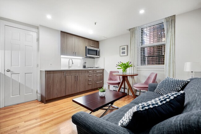 290 Commonwealth Ave, Unit #B
