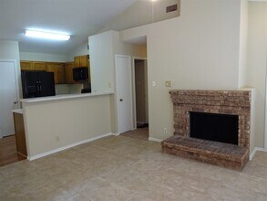 12079 Stoney Smt in San Antonio, TX - Building Photo - Building Photo