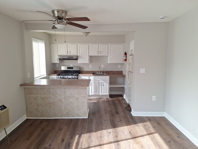 property at 4725 1st St SW