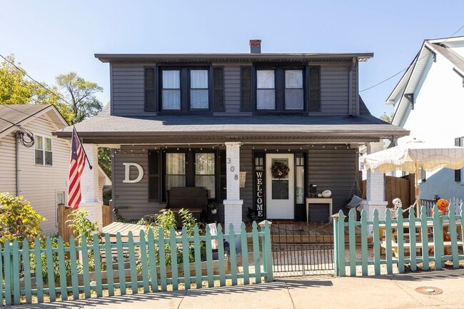 308 W Main St in Front Royal, VA - Building Photo - Building Photo