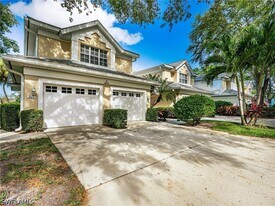2847 Aintree Ln in Naples, FL - Building Photo
